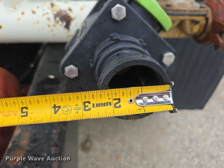 image for item DR3878 1997 International 8200 tank truck