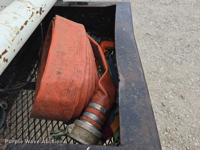 image for item DR3878 1997 International 8200 tank truck