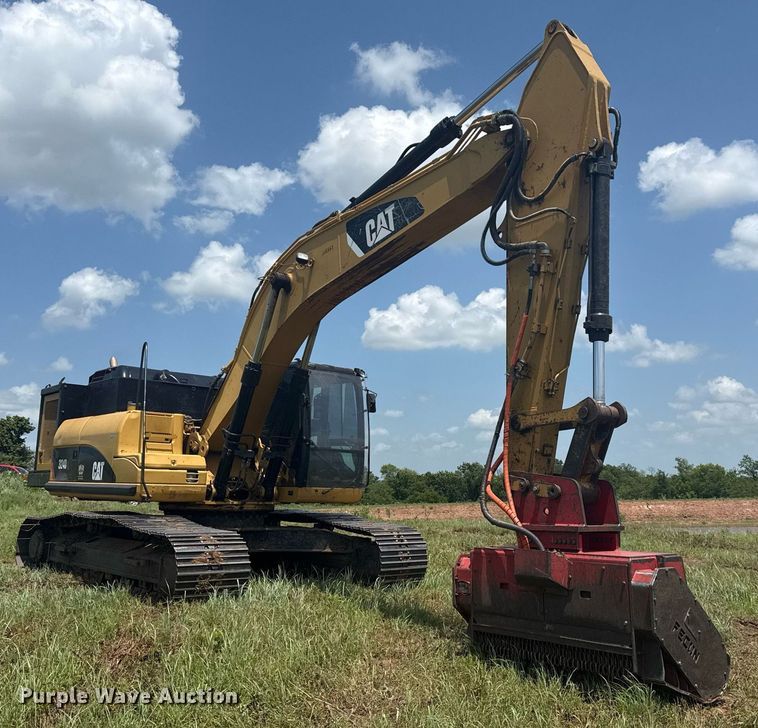 EXCAVADORA 2008 CATERPILLAR 324DL