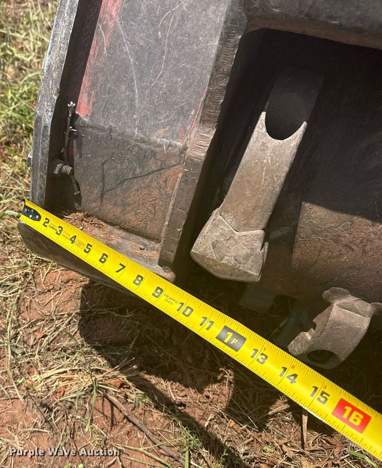 image for item DS3823 2008 Caterpillar 324D L excavator