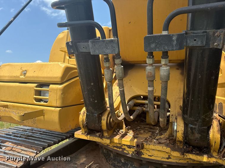 image for item DS3823 2008 Caterpillar 324D L excavator
