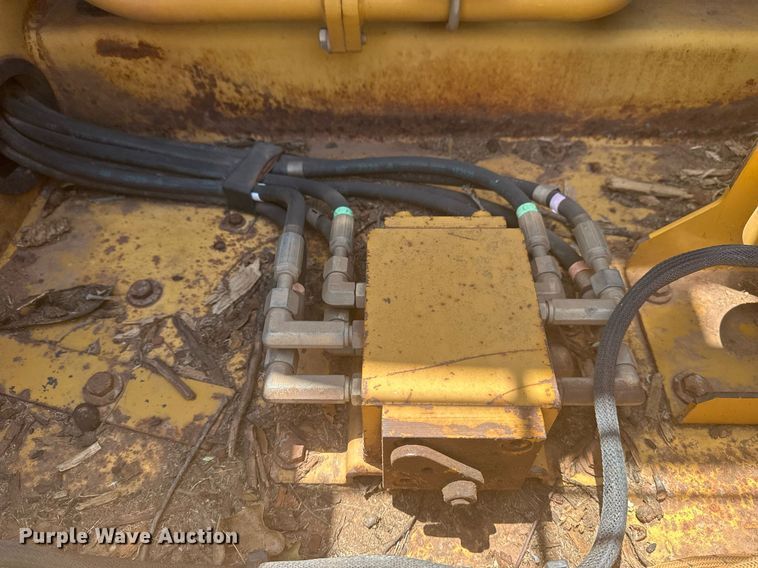 image for item DS3823 2008 Caterpillar 324D L excavator