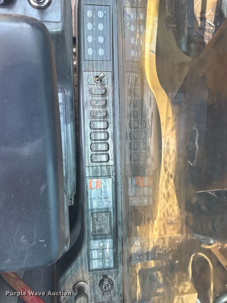 image for item DS3823 2008 Caterpillar 324D L excavator