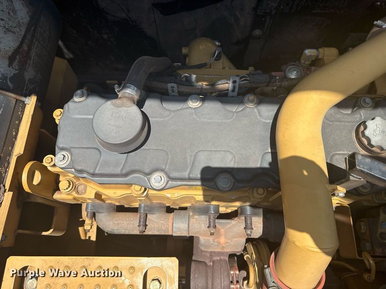 image for item DS3823 2008 Caterpillar 324D L excavator