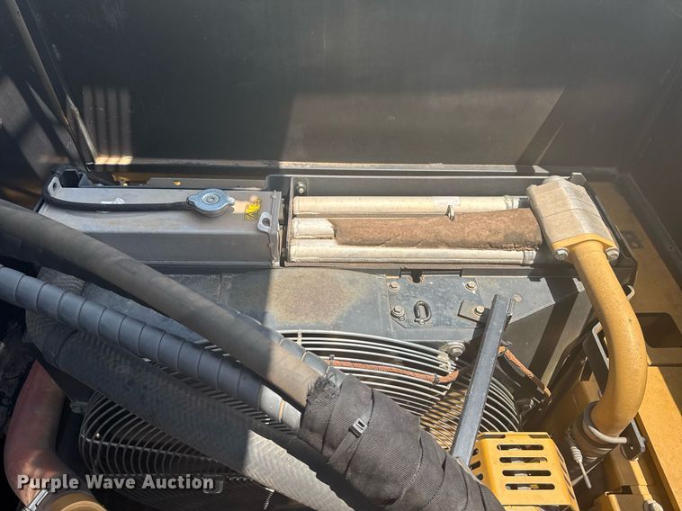 image for item DS3823 2008 Caterpillar 324D L excavator