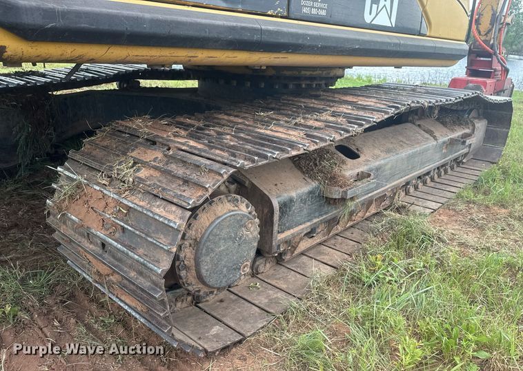 image for item DS3823 2008 Caterpillar 324D L excavator