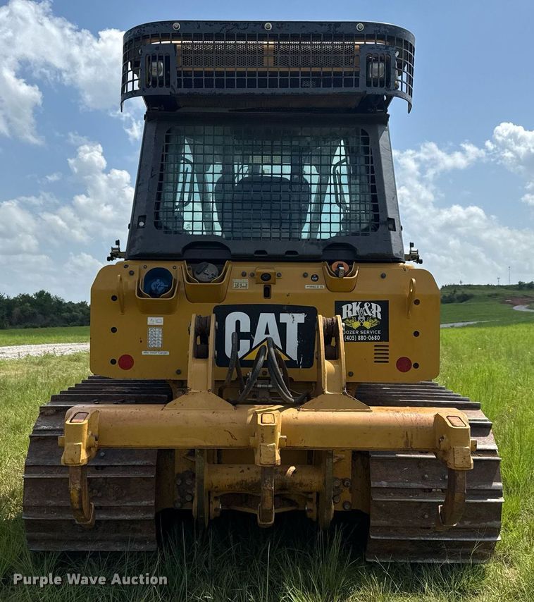 image for item DS3825 2019 Caterpillar D5K2 LGP dozer
