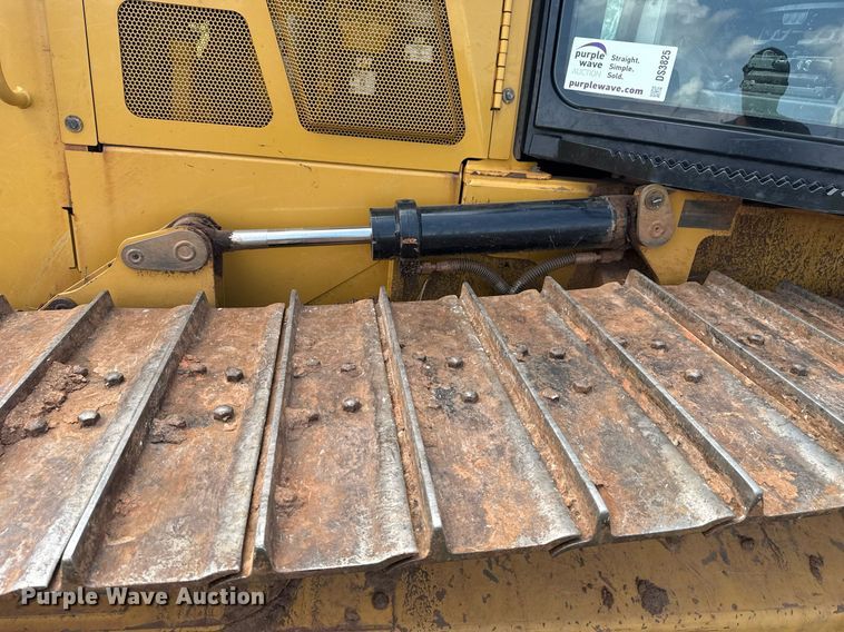 image for item DS3825 2019 Caterpillar D5K2 LGP dozer