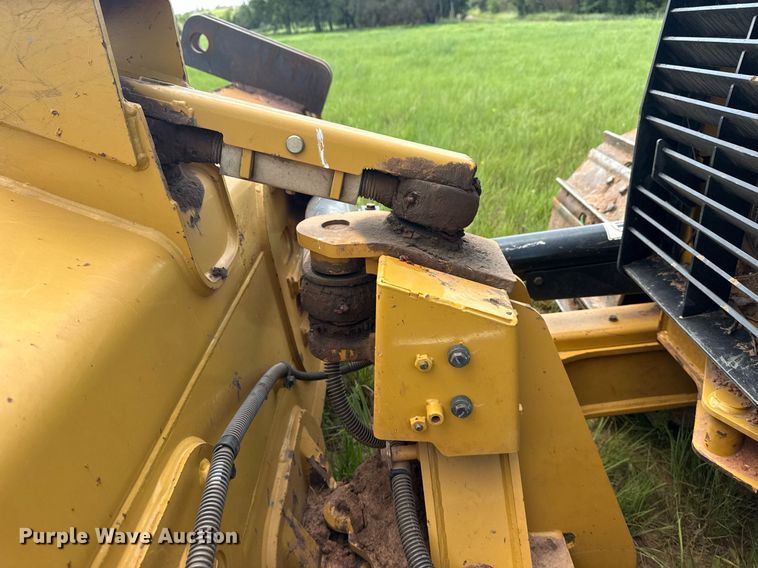 image for item DS3825 2019 Caterpillar D5K2 LGP dozer