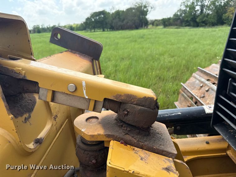 image for item DS3825 2019 Caterpillar D5K2 LGP dozer