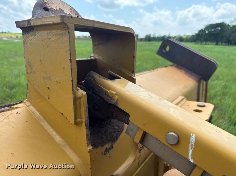image for item DS3825 2019 Caterpillar D5K2 LGP dozer