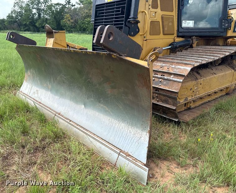 image for item DS3825 2019 Caterpillar D5K2 LGP dozer