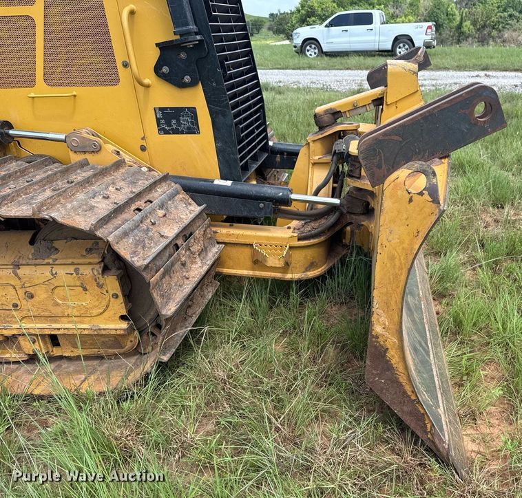 image for item DS3825 2019 Caterpillar D5K2 LGP dozer