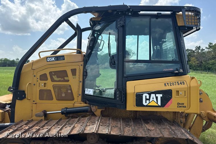 image for item DS3825 2019 Caterpillar D5K2 LGP dozer