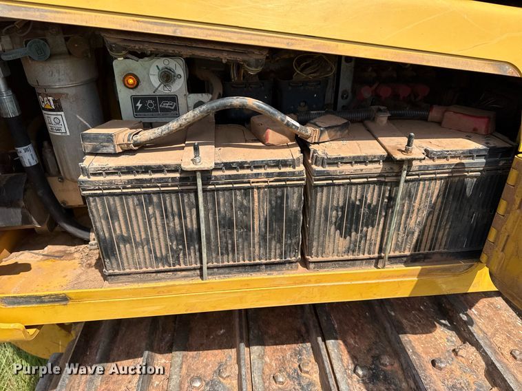 image for item DS3825 2019 Caterpillar D5K2 LGP dozer