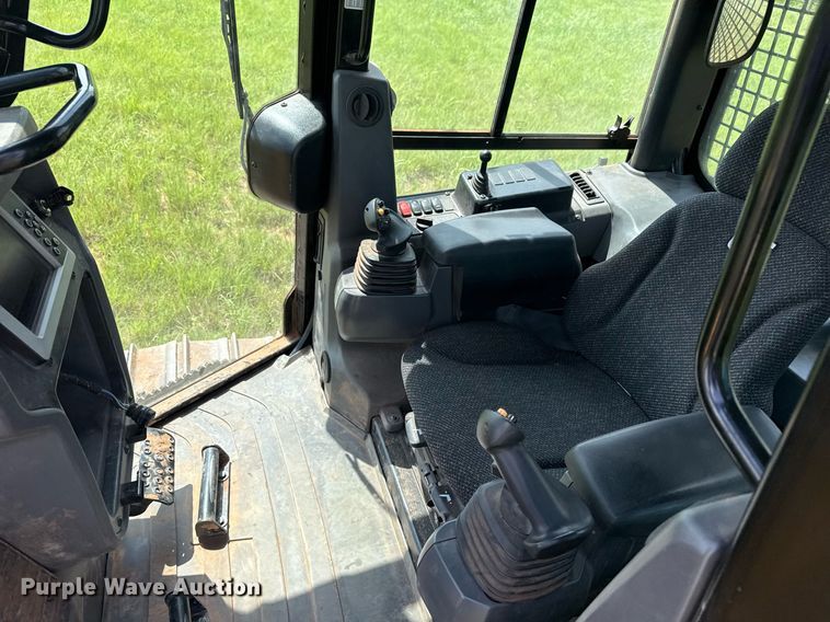 image for item DS3825 2019 Caterpillar D5K2 LGP dozer