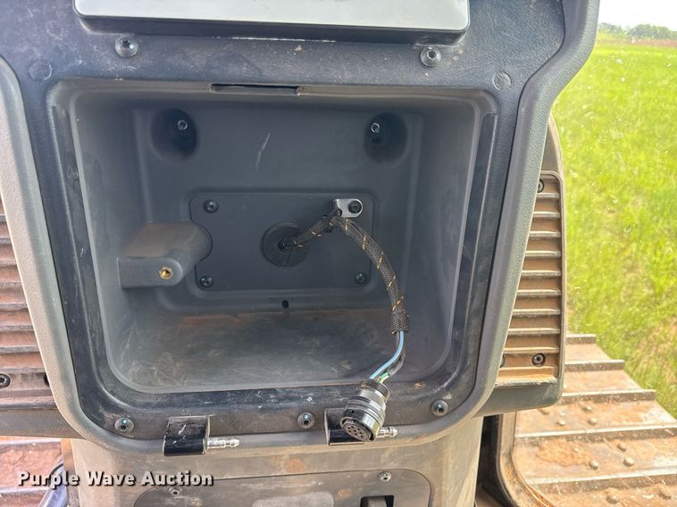 image for item DS3825 2019 Caterpillar D5K2 LGP dozer