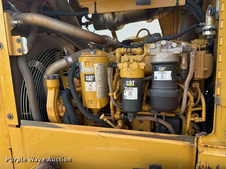 image for item DS3825 2019 Caterpillar D5K2 LGP dozer