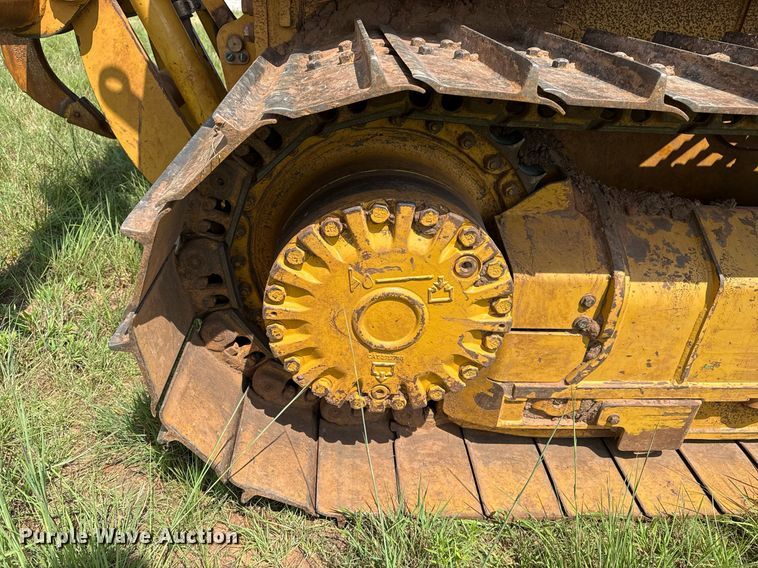 image for item DS3825 2019 Caterpillar D5K2 LGP dozer