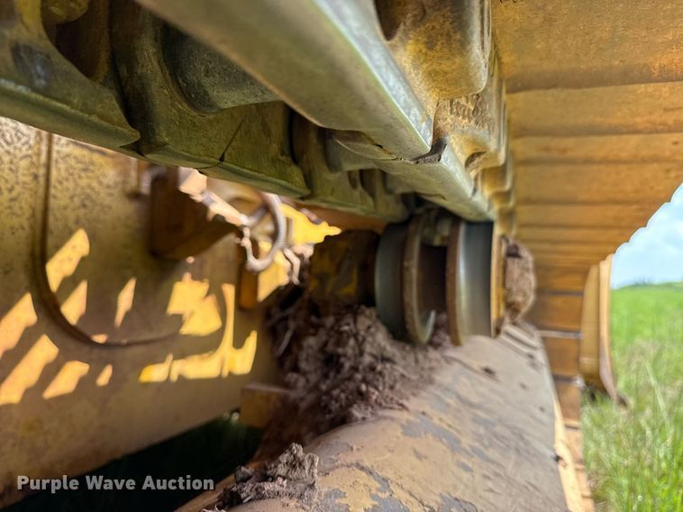 image for item DS3825 2019 Caterpillar D5K2 LGP dozer