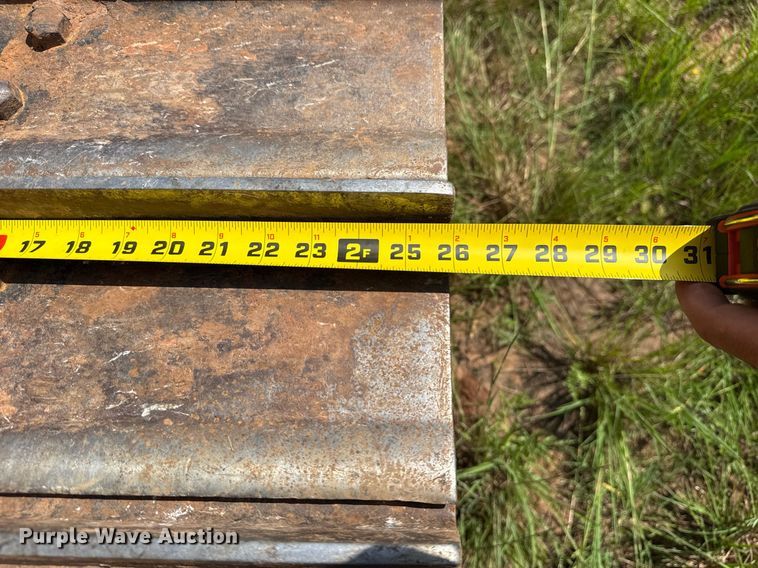 image for item DS3825 2019 Caterpillar D5K2 LGP dozer