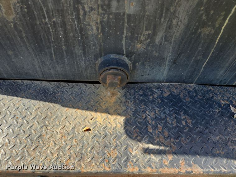 image for item DT5333 2012 Cummins C300D6R-A040A033 generator