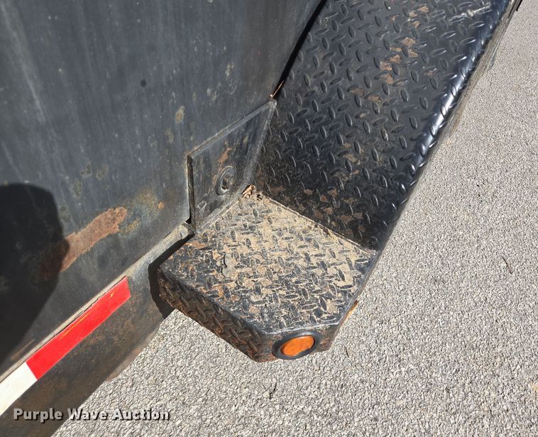 image for item DT5333 2012 Cummins C300D6R-A040A033 generator