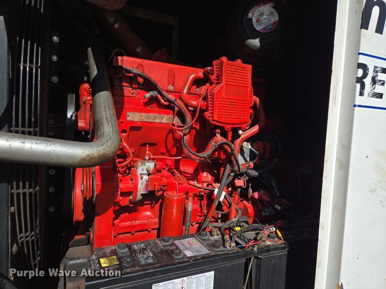 image for item DT5333 2012 Cummins C300D6R-A040A033 generator