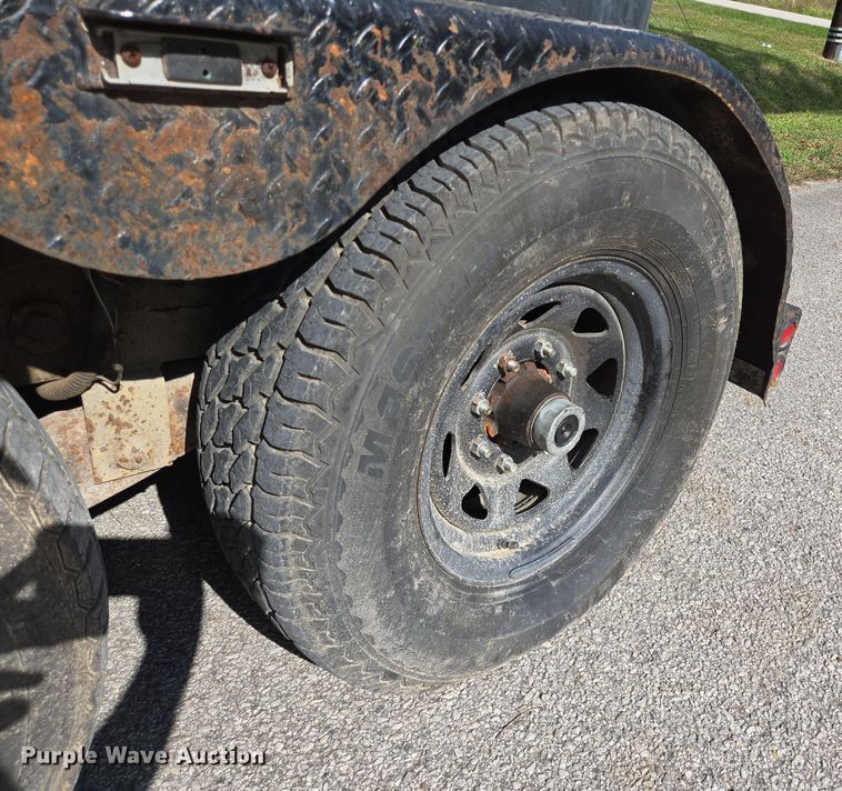 image for item DT5333 2012 Cummins C300D6R-A040A033 generator