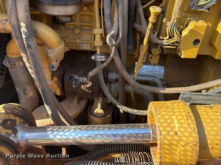 image for item DT6682 2012 Caterpillar D5K LGP dozer