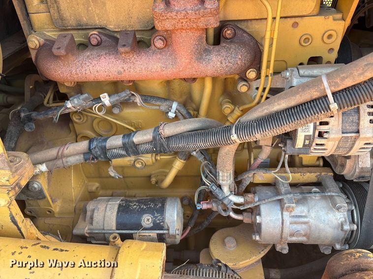 image for item DT6682 2012 Caterpillar D5K LGP dozer