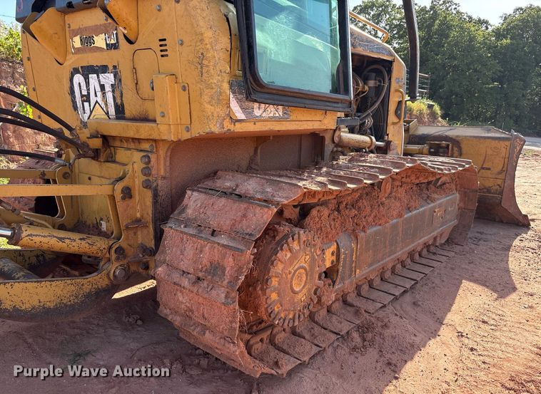 image for item DT6682 2012 Caterpillar D5K LGP dozer