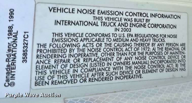 image for item DU9333 2004 International 7400 dump truck