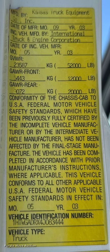 image for item DU9333 2004 International 7400 dump truck