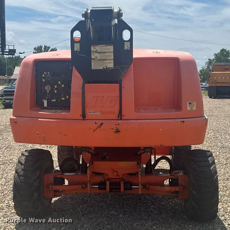 image for item DU9334 2006 JLG 400S boom lift