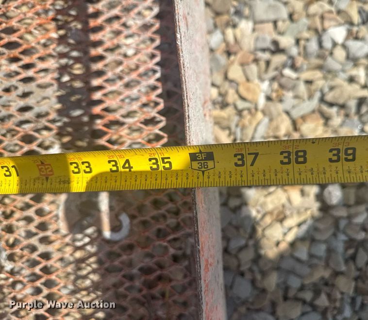 image for item DU9334 2006 JLG 400S boom lift