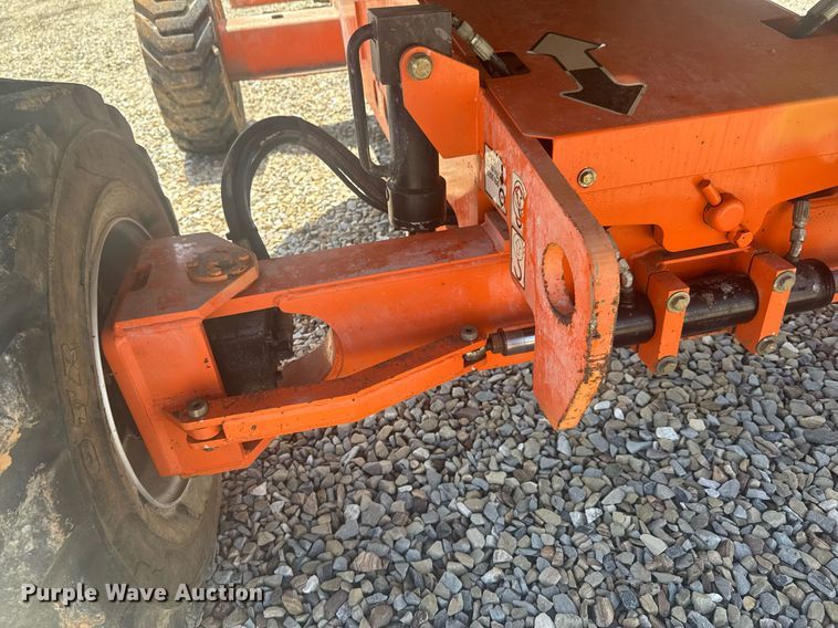 image for item DU9334 2006 JLG 400S boom lift