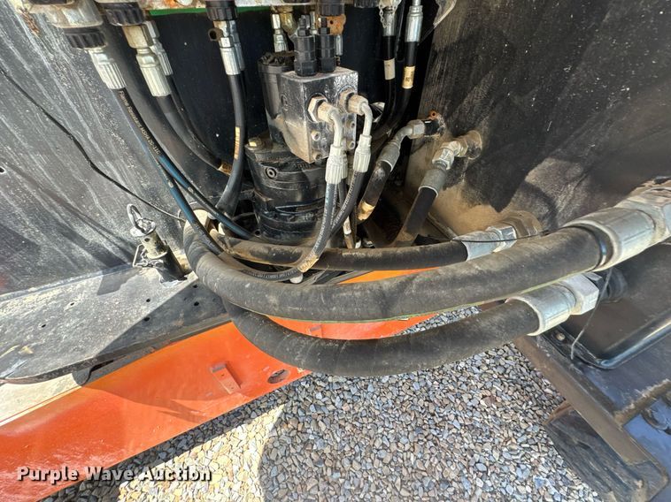 image for item DU9334 2006 JLG 400S boom lift