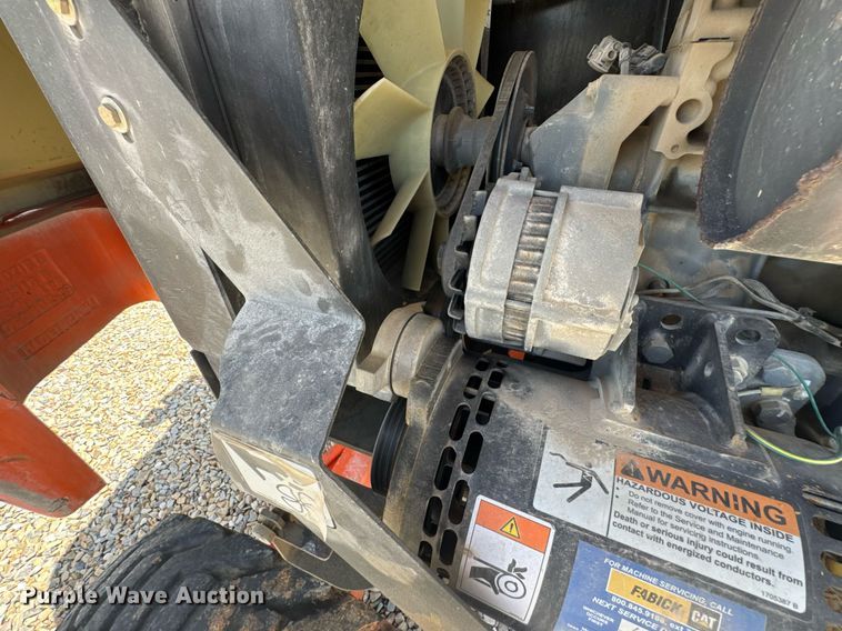 image for item DU9334 2006 JLG 400S boom lift