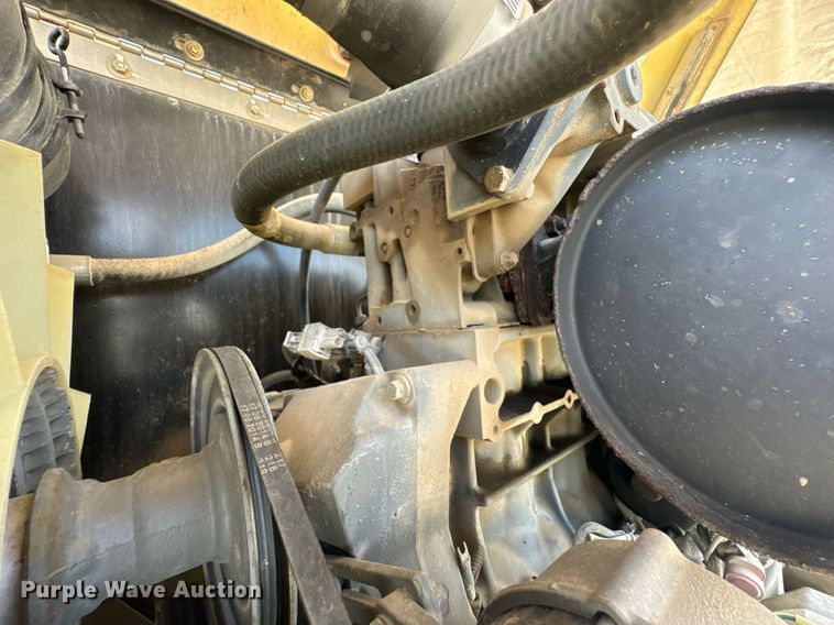 image for item DU9334 2006 JLG 400S boom lift