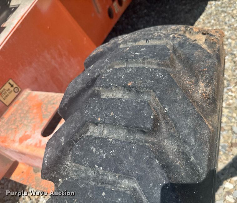 image for item DU9334 2006 JLG 400S boom lift