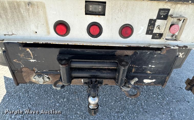 image for item DU9335 2019 Ford F550 bucket truck