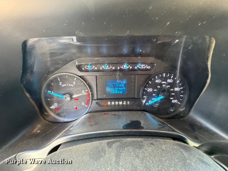 image for item DU9335 2019 Ford F550 bucket truck