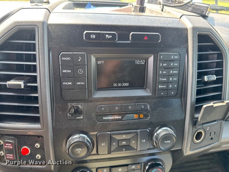 image for item DU9335 2019 Ford F550 bucket truck