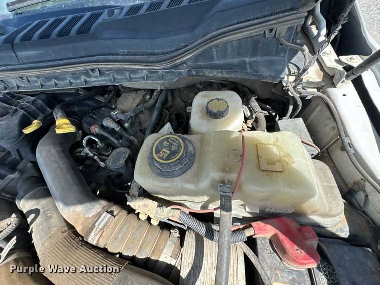 image for item DU9335 2019 Ford F550 bucket truck