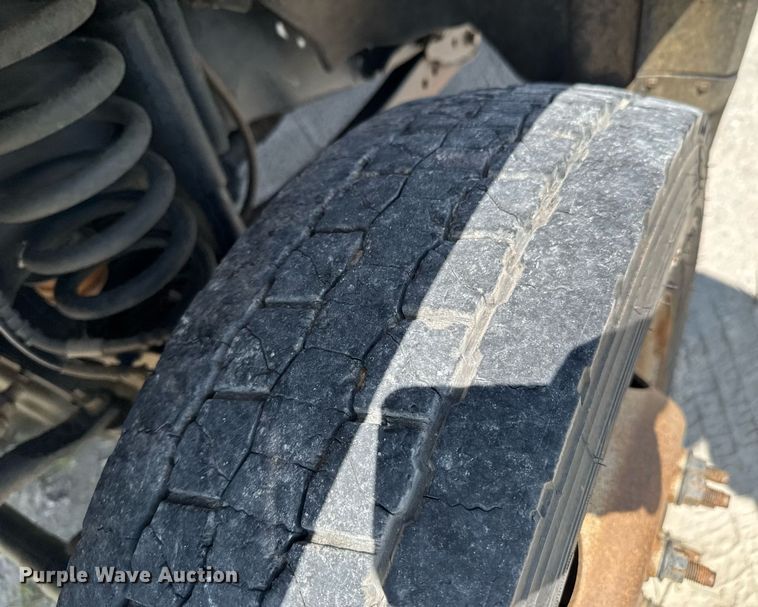 image for item DU9335 2019 Ford F550 bucket truck