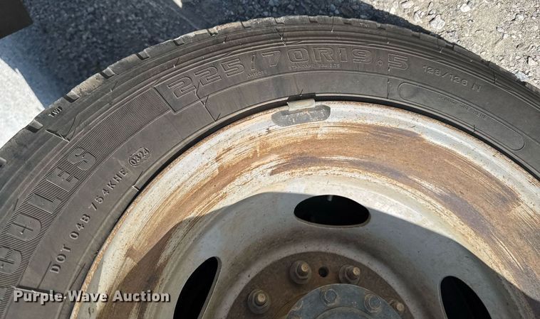 image for item DU9335 2019 Ford F550 bucket truck