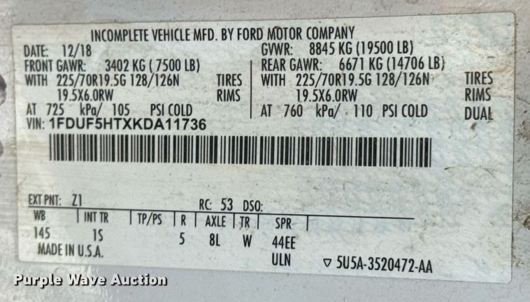 image for item DU9335 2019 Ford F550 bucket truck