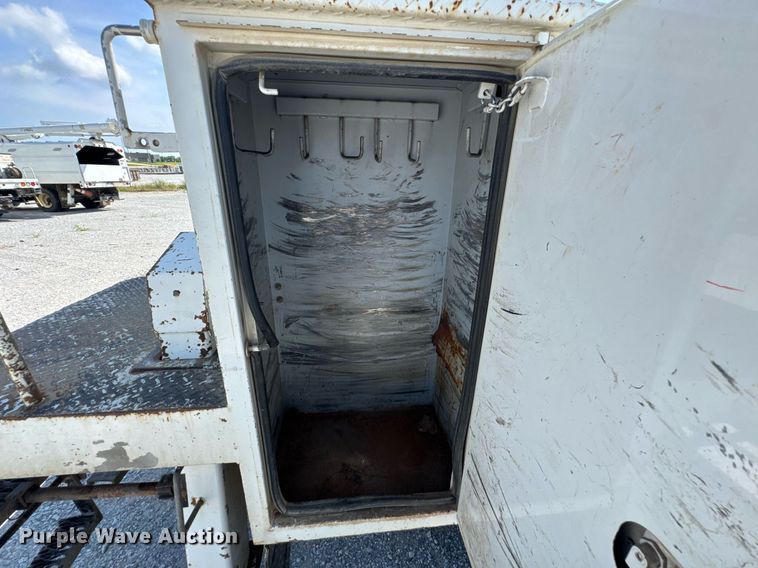 image for item DU9336 2014 Freightliner Business Class M2 bucket truck