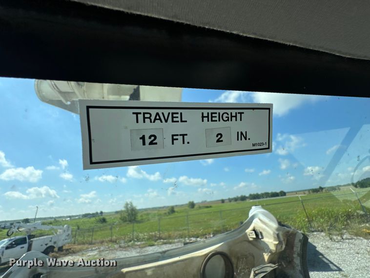 image for item DU9336 2014 Freightliner Business Class M2 bucket truck